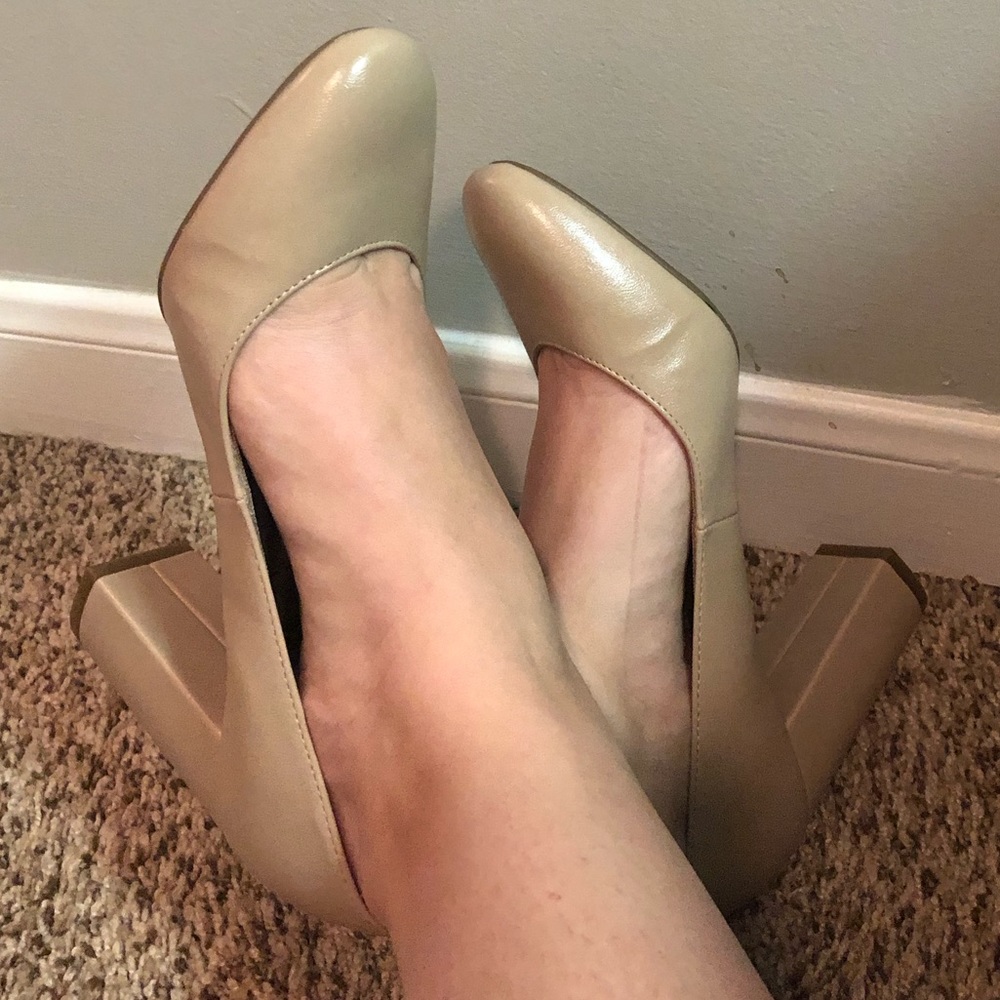 NWOT Life Stride Velocity Memory Foam Block Heel